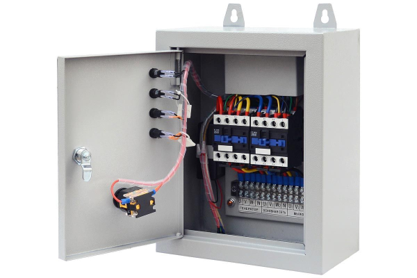 Бензиновый генератор ТСС SGG 10000EH3A с АВР 4-х тактный фото