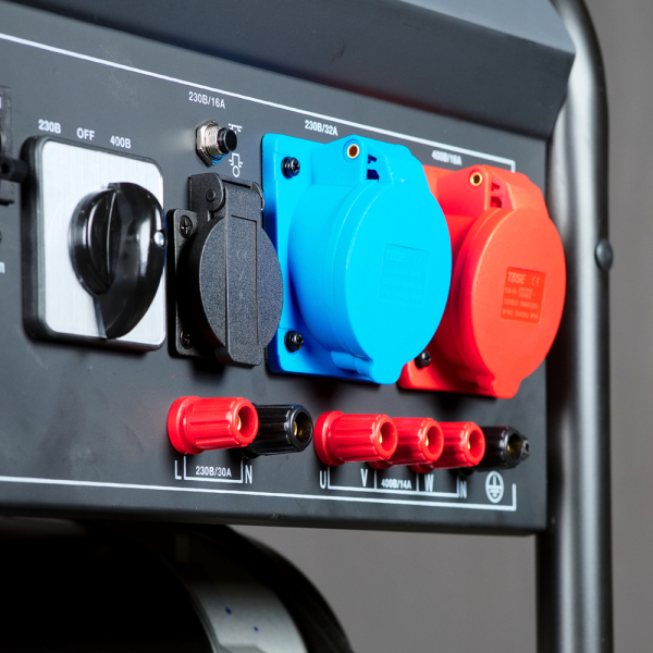 Бензиновый генератор Fubag BS 7500 XD ES DUPLEX передвижной фото