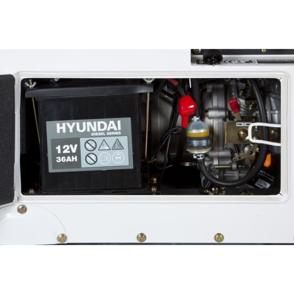 Дизельный генератор Hyundai DHY 8500 SE-T  на колесах фото