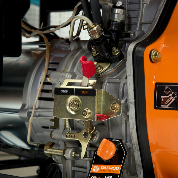 Дизельный генератор DAEWOO DDAE 6000XE DDAE 6000XE 2-х тактный фото