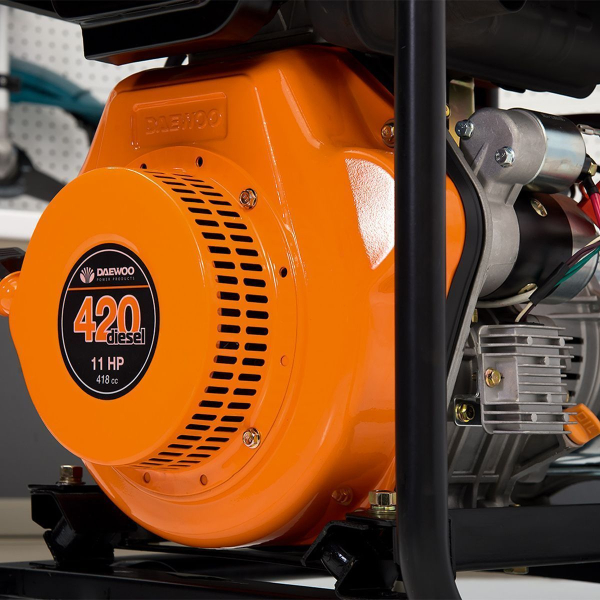 Дизельный генератор DAEWOO DDAE 6000XE-3 DDAE 6000XE-3 на колесах фото