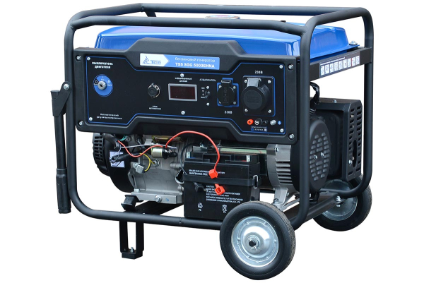 Бензиновый генератор ТСС SGG 5000EHNA с АВР для гаража фото